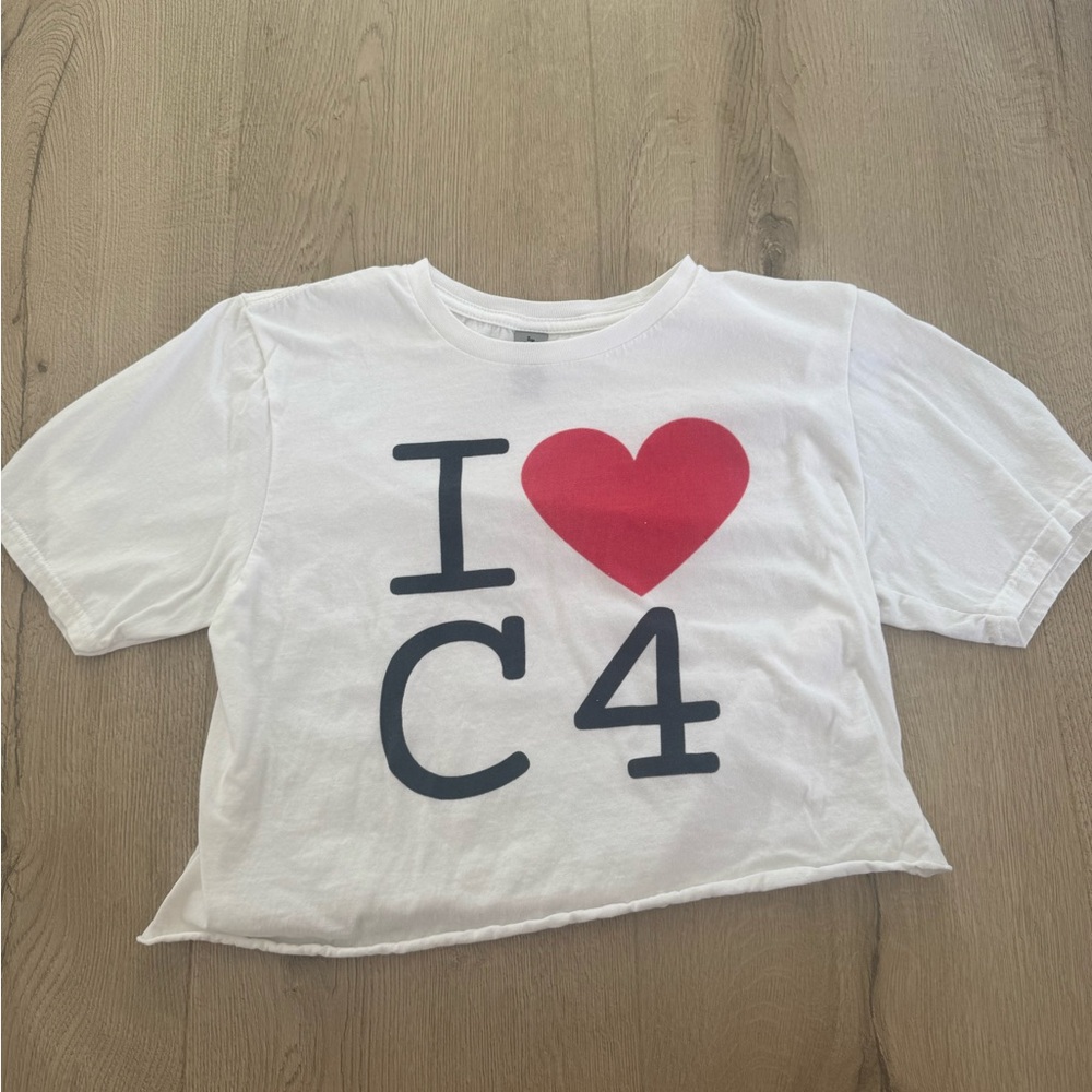 i ❤️ c4 cropped tee